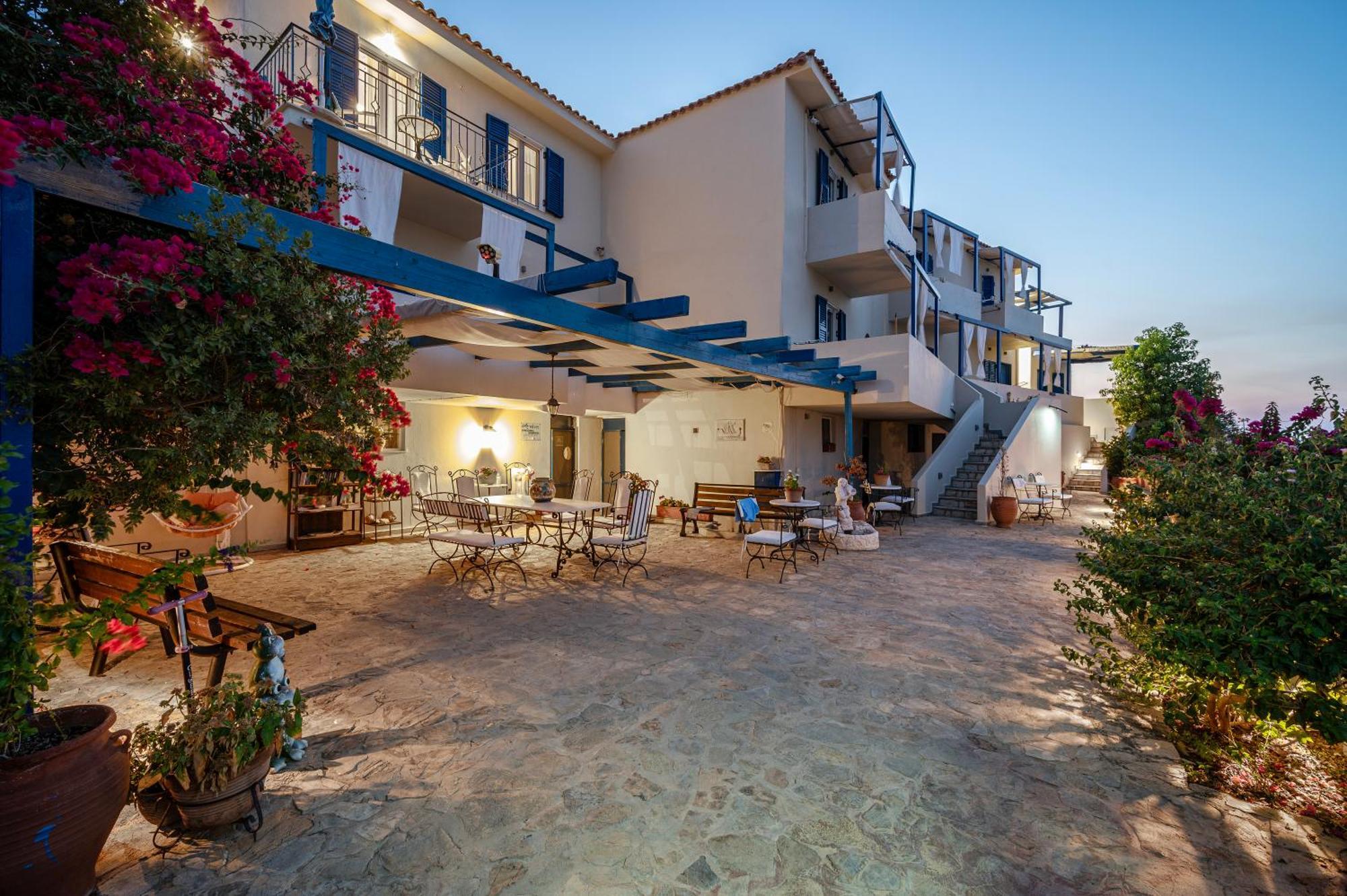 Agnadi Blue Apartments Diakofti Ngoại thất bức ảnh