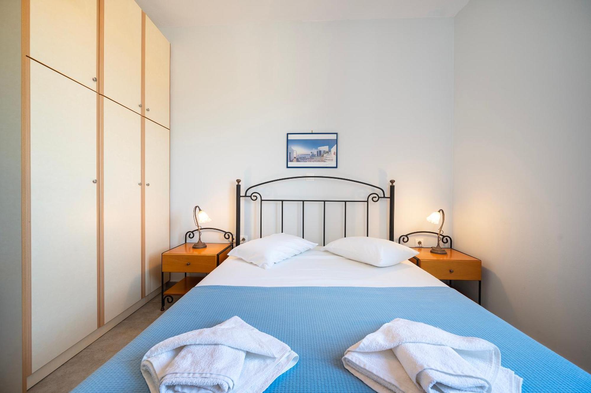 Agnadi Blue Apartments Diakofti Ngoại thất bức ảnh